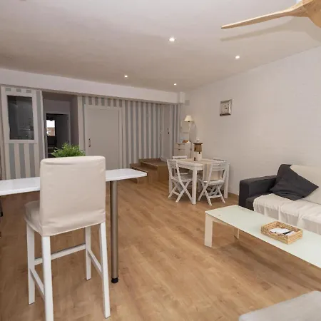 Apart. Centrico Y Reformado, Playa De Aro / 1272 Апартаменты Платья-де-Аро